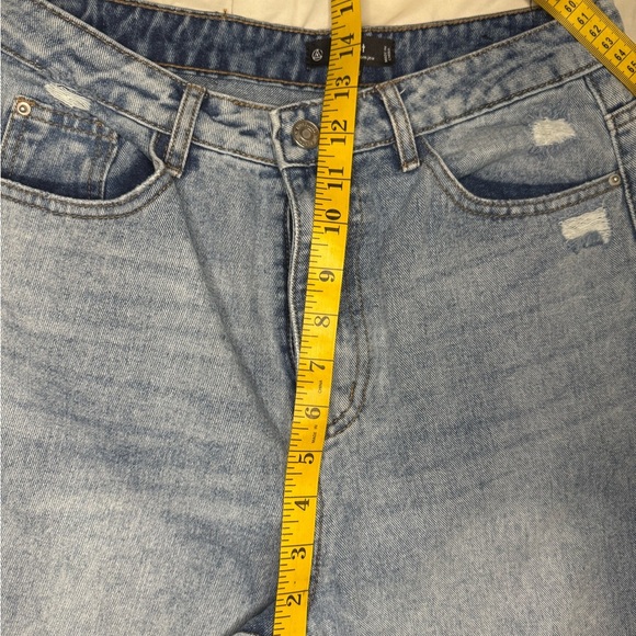Misguided riot Women's Distressed Blue Jeans Size 6.                #20 - Picture 7 of 11
